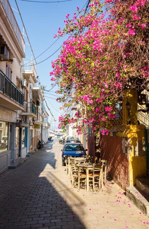 Matilda Central Apartment Aegina المظهر الخارجي الصورة