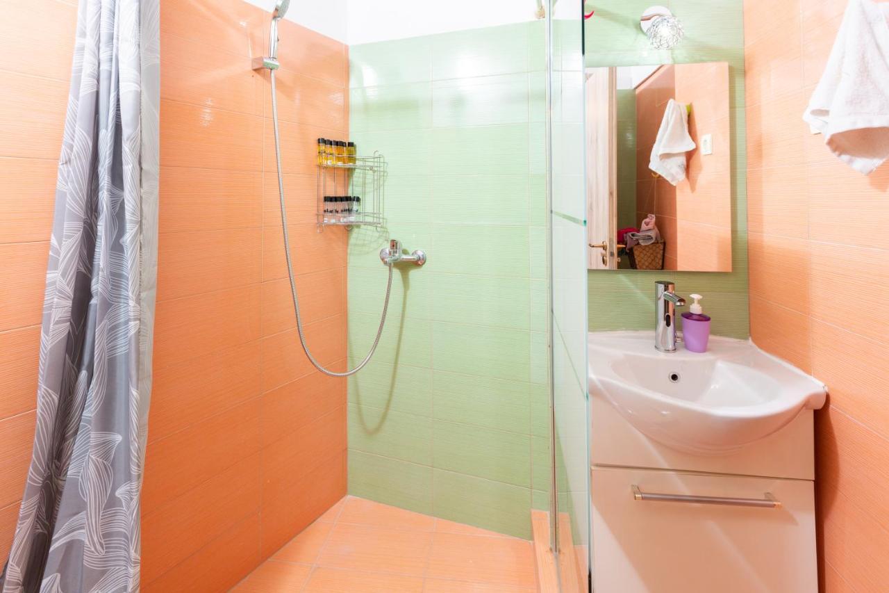 Matilda Central Apartment Aegina المظهر الخارجي الصورة
